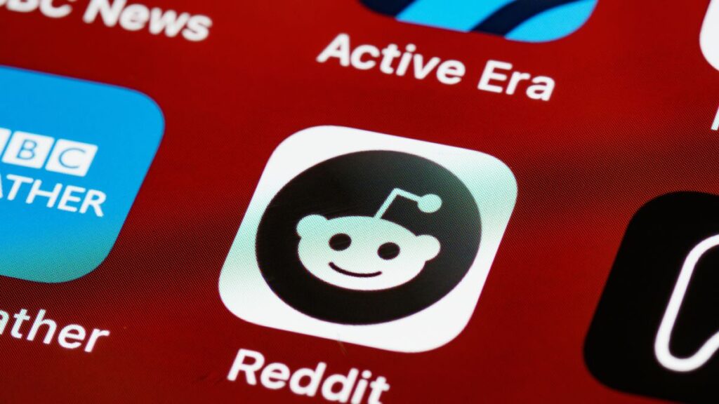 is reddit down